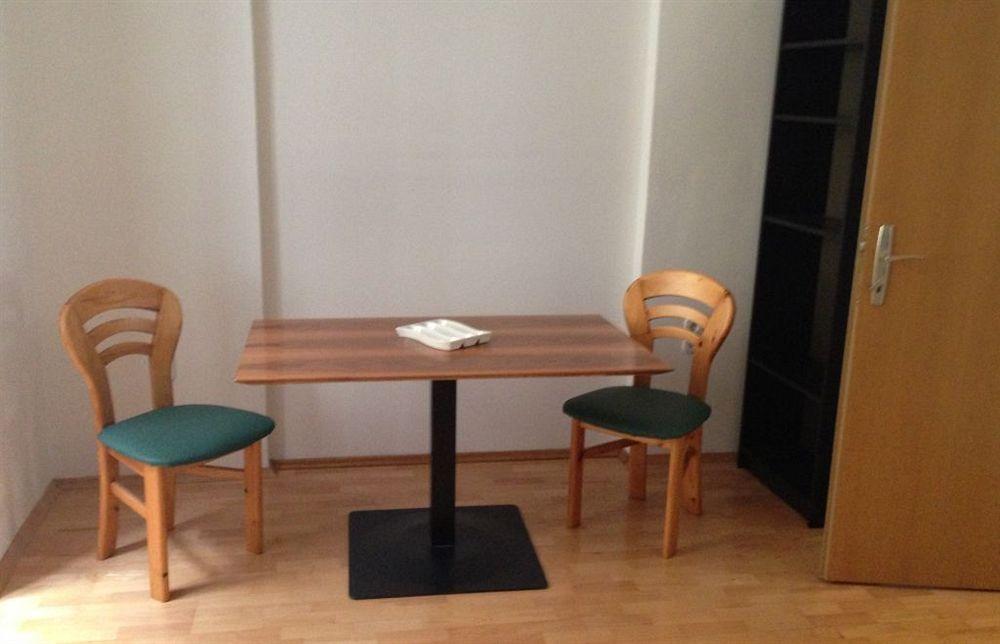 Apartment Hans Sachs Gasse 10